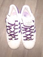 Adidas Superstar weiß lila Gr 42 Baden-Württemberg - Abtsgmünd Vorschau