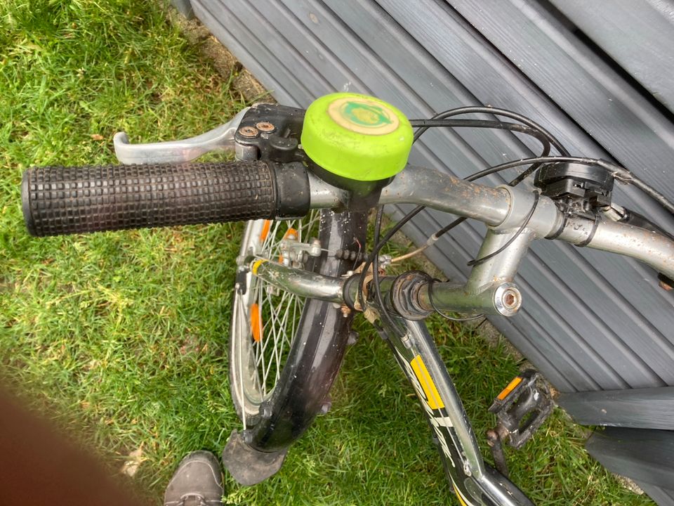 Achtung ‼️ Kinderfahrrad Gebraucht ab 4  Jahre in Arnsberg