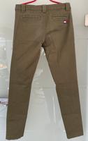 Tommy Hilfiger Chino Hosen Herren Gr. 30/34 Nordrhein-Westfalen - Lippstadt Vorschau