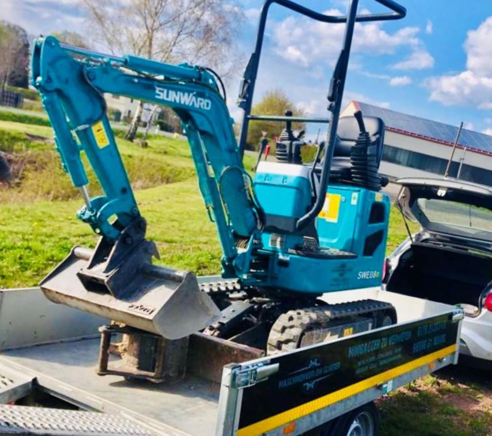 Minibagger Microbagger Bagger Kettenbagger Vermietung / mieten in St. Wendel