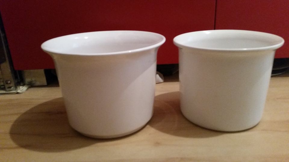 weißer Topf  20/ 24 cm  D 8 € in Hannover