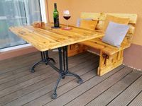 Gusseisernes Tischgestell mit Palettenholz Tischplatte. Rheinland-Pfalz - Wölferlingen Vorschau