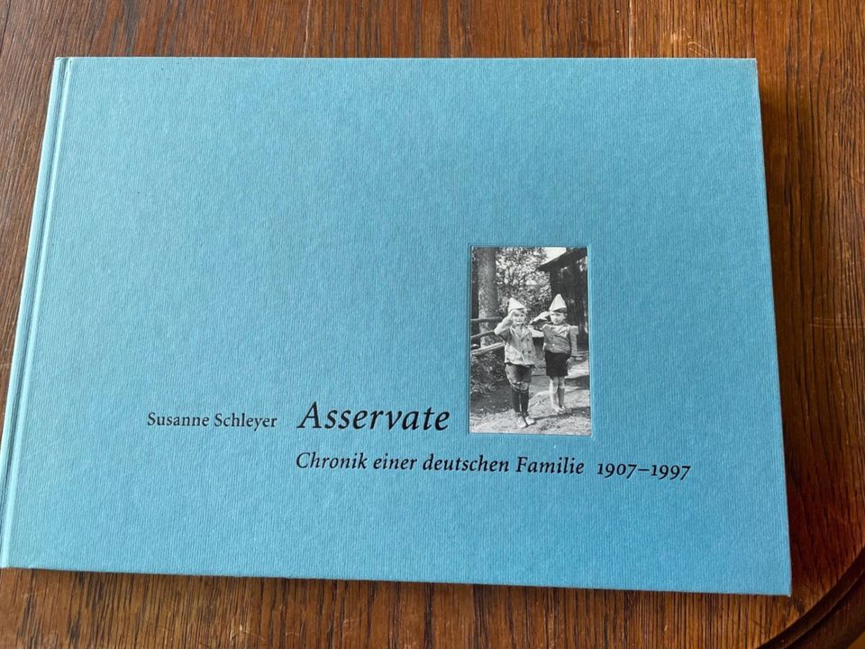 Schleyer: Asservate. Chronik einer deutschen Familie 1907-1997 in Frankfurt am Main