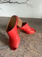 tolle hohe Pantolette von Maison Margiela, Gr. 38 in apricot-rot Nordrhein-Westfalen - Remscheid Vorschau