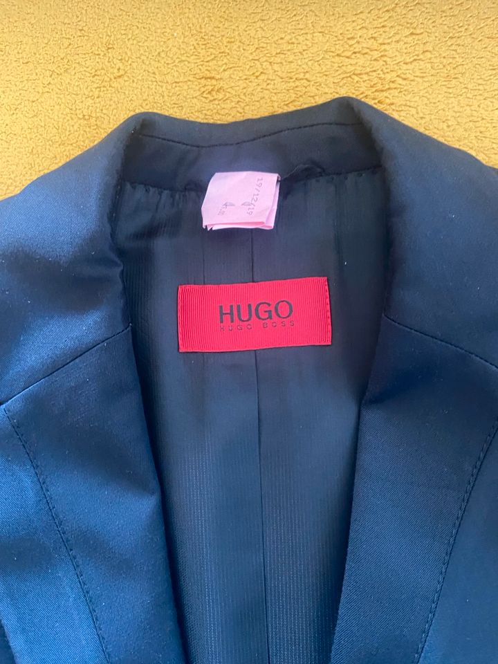 Anzug Hugo Boss in Cham