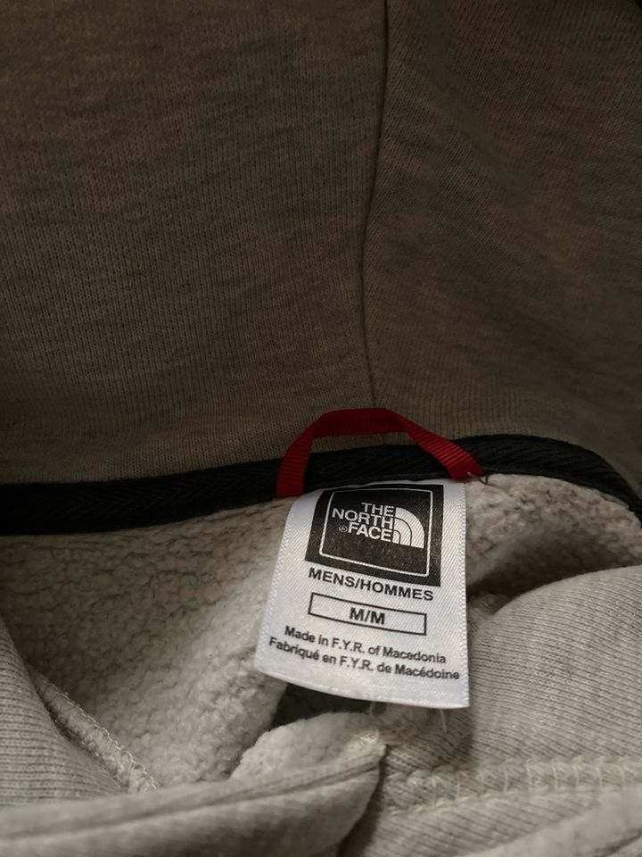The North Face Hoodie M in Windeck