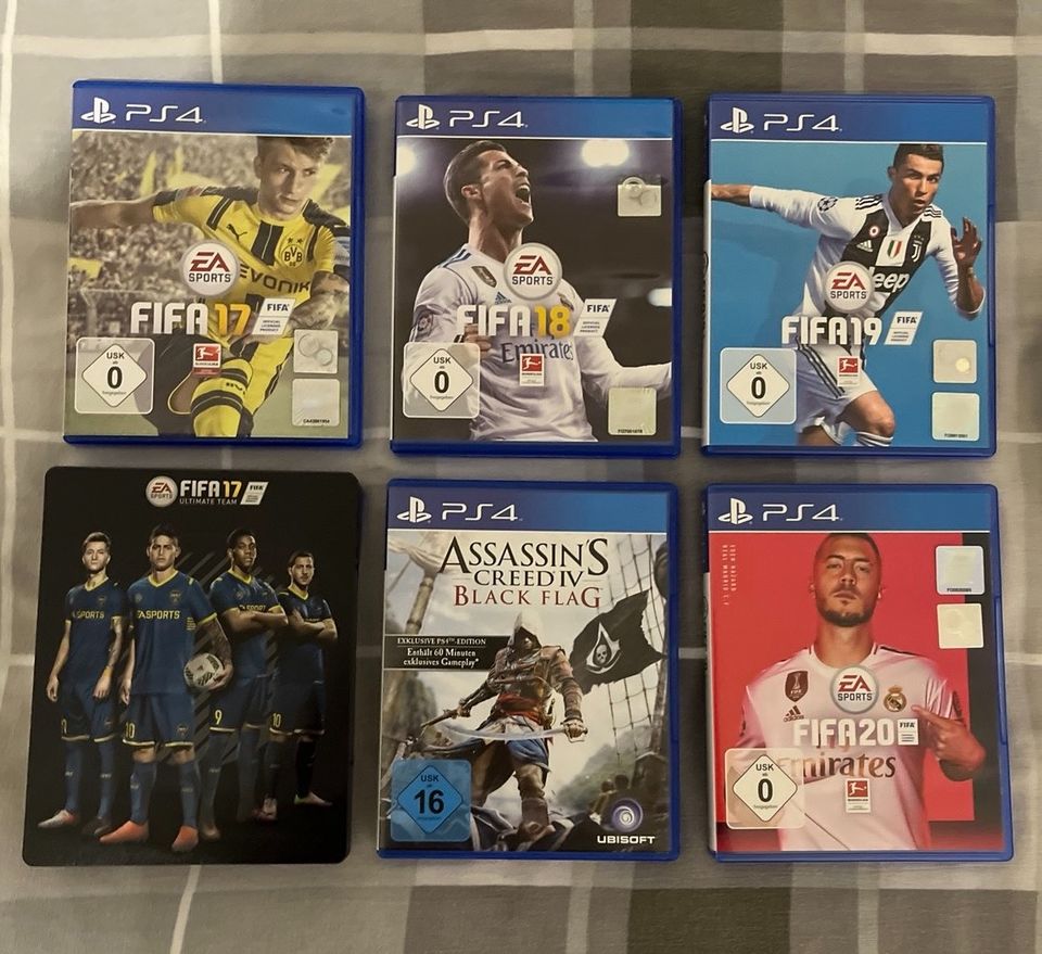 6x PS4 Spiele - FIFA 17-FIFA 20, Assassins Creed Black Flag + 1 in Bottrop