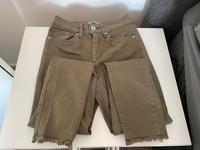 Jeans Größe 34 Sachsen - Delitzsch Vorschau