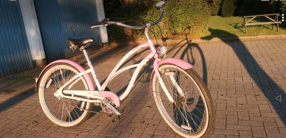 Damen Herren Fahrrad Electra in Neumünster