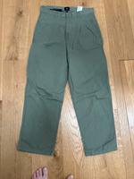 H&M Chino grün Herren/Junge Größe 30 Hose Niedersachsen - Göttingen Vorschau