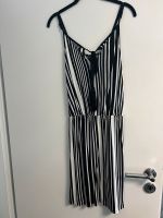 Sommerkleid schwarz/weiß Größe 36 Baden-Württemberg - Balingen Vorschau