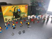 Lego Castle 40567 & 6054 + viele Figuren Sammlung Nordrhein-Westfalen - Dormagen Vorschau