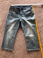 Jeans kurze Damen Hose Gr. 42 Top Sachsen-Anhalt - Tollwitz Vorschau