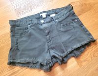 H&M Damen Jeans Shorts kurze Hose Bermuda Hotpants Gr. 40/42 Nordrhein-Westfalen - Jüchen Vorschau