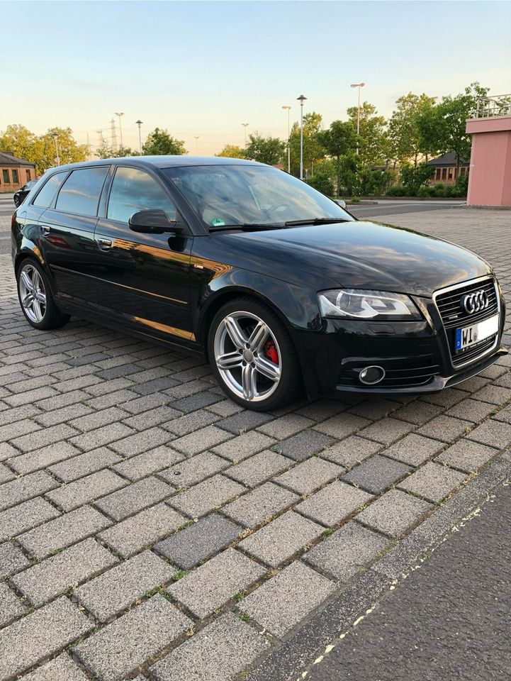 AUDI A3 Sportback Quattro 8PA S-line 2,0 TDI 170PS Standheizung in Wiesbaden
