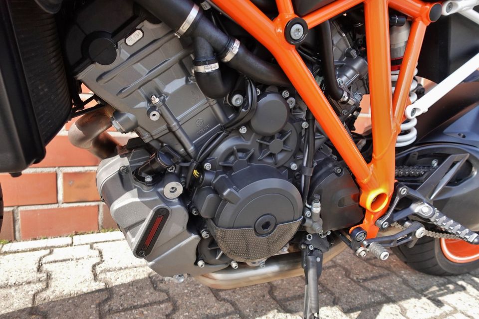 KTM 1290 Super Duke SE | TOP | AKRA | Power Parts in Viersen