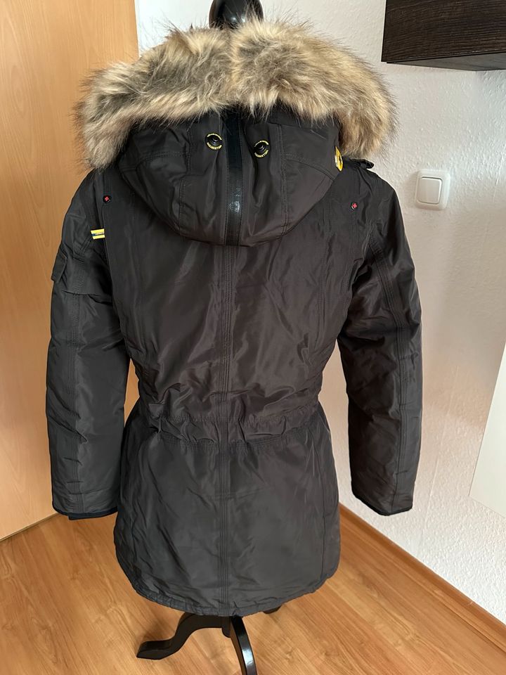 Wellensteyn Mantel Parka Jacke Snowtrail Lady grau braun S in Schwebheim