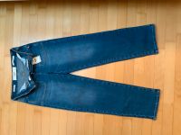 Goldgarn Jeans blau Modell Q5 I Straight Größe 28, neu Nordrhein-Westfalen - Verl Vorschau