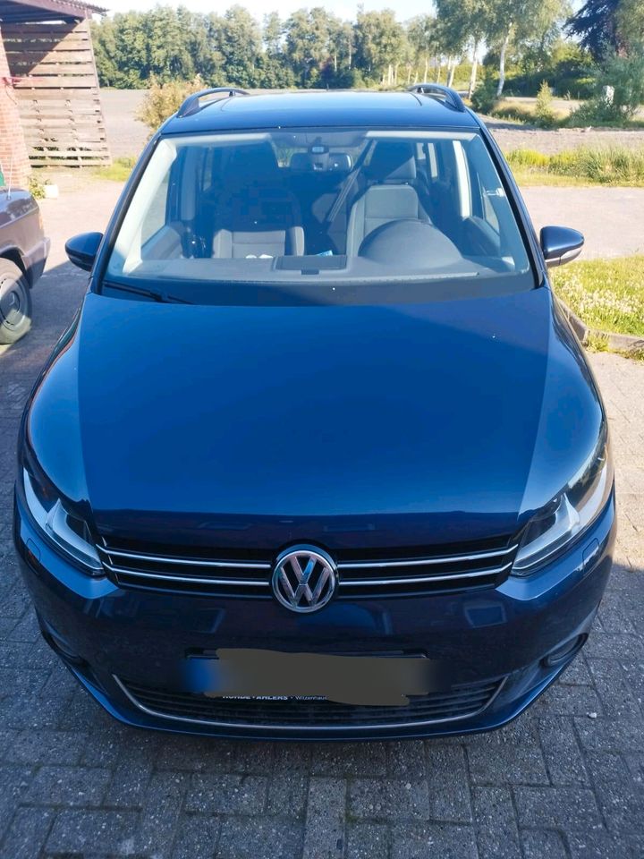 VW Touran 7 Sitzer in Südbrookmerland