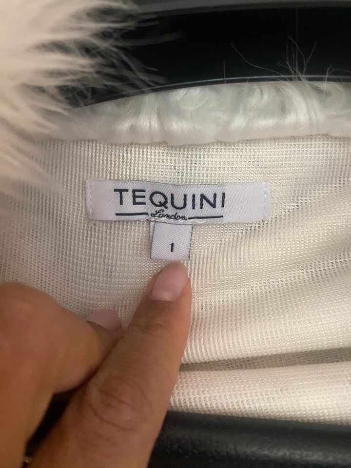 Tequini Mantel Jacke Faux Fur weiß offene Jacke weich One Size in München