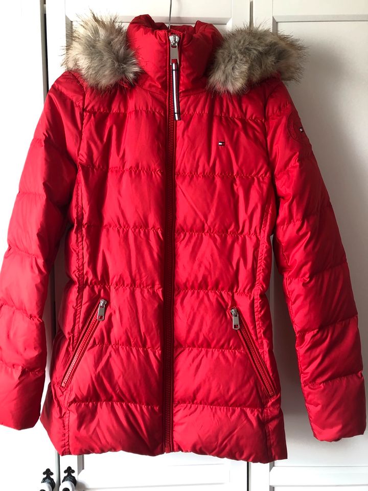 Daunenjacke Steppjacke rot Tommy Hilfiger steppmantel parka NEU S in Hannover