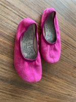 Rosa Glitzer Tanzschläppchen, Tanzschuhe Größe 30 Friedrichshain-Kreuzberg - Kreuzberg Vorschau