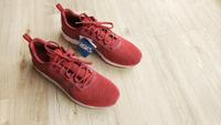 Asics Sportschuhe, Laufschuhe, rot, US12/46,5 NEU! Bayern - Kempten Vorschau