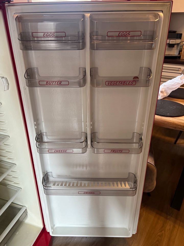 Coca Cola Kühlschrank Retro Kühl-Gefrier-Kombination Einzigartig in Emsdetten