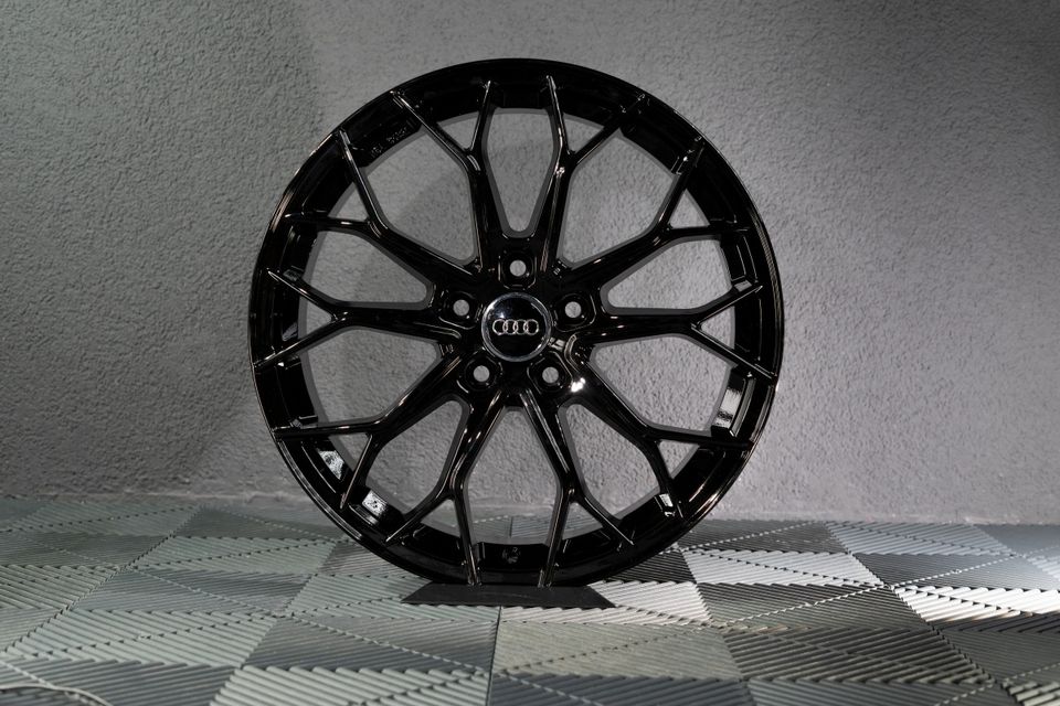 FF Wheels FF01 19 Zoll Sommerräder für Audi A6 S6 A7 S7 A8 4E Q3 SQ3 4G 4G1 C7 8U 8U1 A4 B8 B9 C6 4F Allroud Felgen Reifen Räder schwarz Performance Sommerreifen ABE sline s line TDI Kompletträder in Neckarsulm