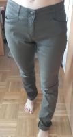 Sarah Kern Jeans Hose mit Glanz khaki Kr. München - Garching b München Vorschau