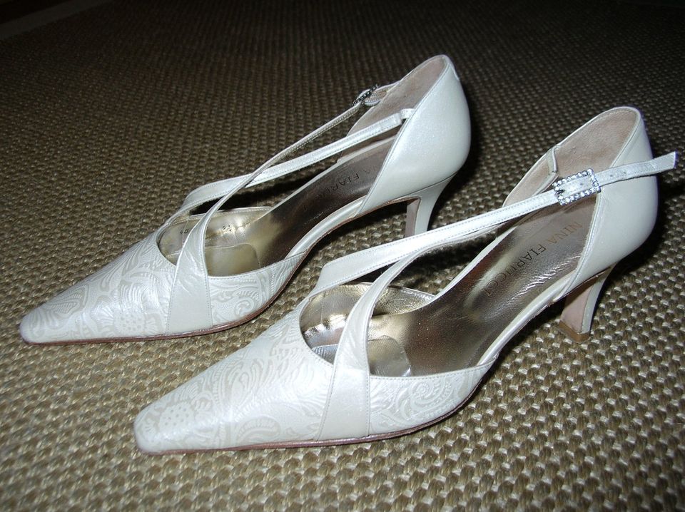 Nina Fiarucci Brautschuhe, Pumps, Größe 4 1/2, 37, Creme in Ismaning