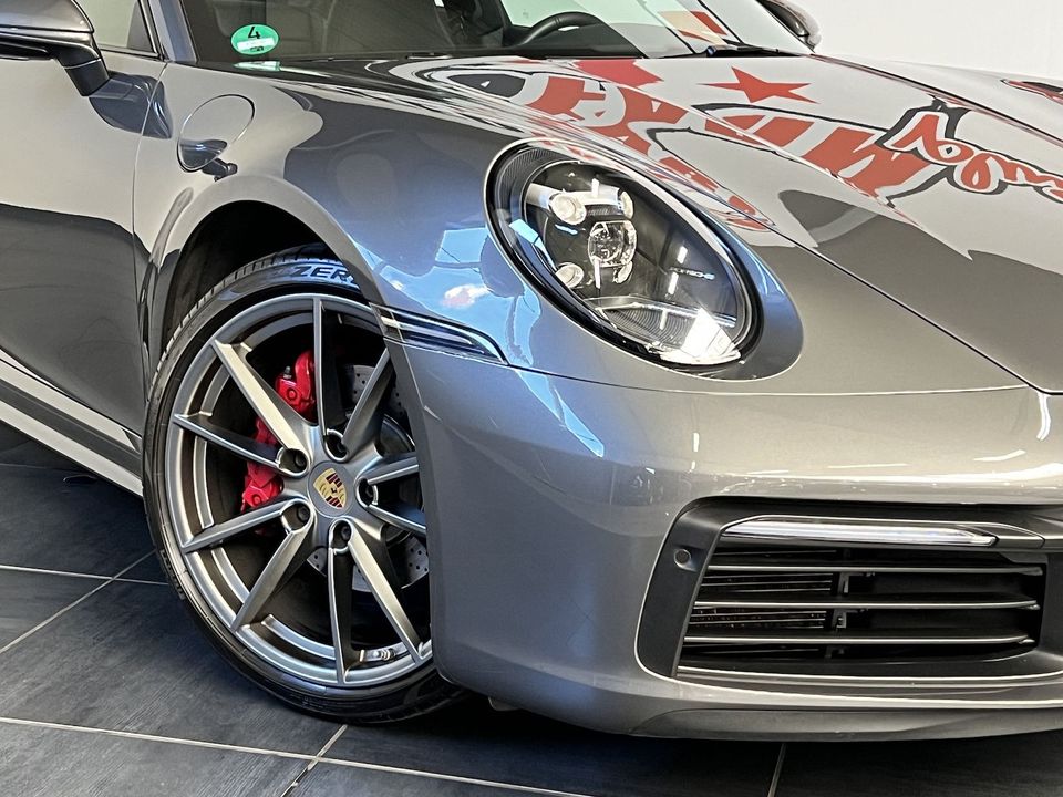 Porsche 911 Carrera Glasdach 1 Jahr Garantie in Saulheim