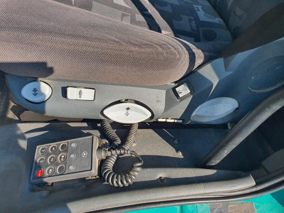 Mercedes-Benz 1824 Axor 1.Hand V²AKipper Kran Funk. Tierkörper in Schneverdingen