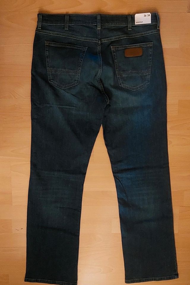 Wrangler Bootcut Jeans W 36 L 34 NEU mit Etikett in Dortmund