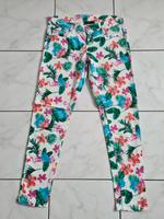 7/8-Jeans / Ankle Jeanshose, esmara, Gr. 36 / S, Blüten / Tropen Hessen - Marburg Vorschau