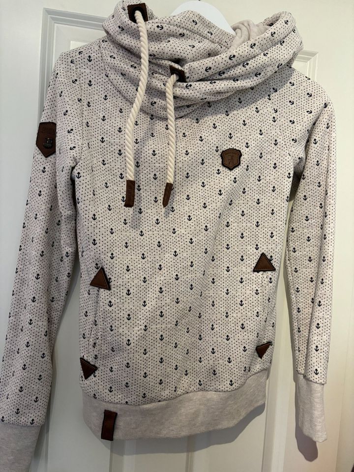 Naketano Pullover Damen Gr. S Weiß / Creme / mit Ankermuster in Meerbusch