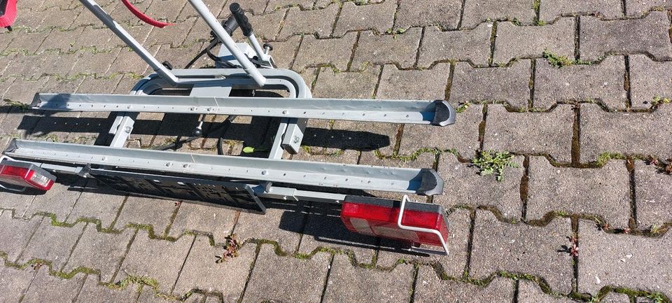 EUFAB CARLO FAHRRADHECKTRÄGER ABKIPPBAR für die AHK in Dollnstein