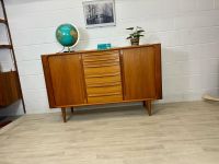 Vintage Teak highboard sideboard BERNHARD PEDERSEN 70er danish Niedersachsen - Delmenhorst Vorschau