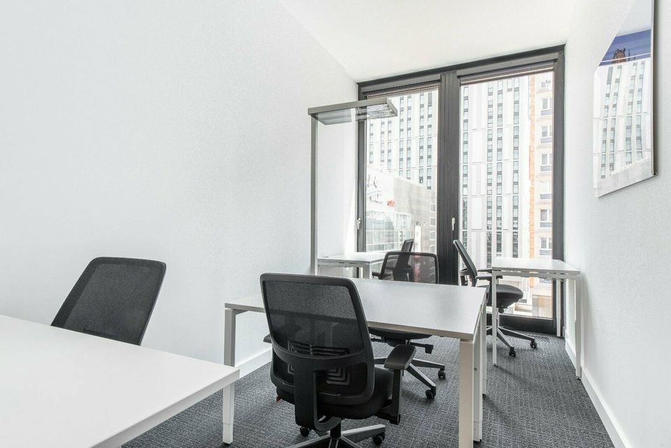 Großraumbüros für 10 Personen in Regus Alexanderplatz in Berlin