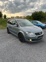 VW TOURAN AUTOMATIK 2.0 TDI Rheinland-Pfalz - Plaidt Vorschau