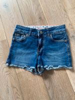 Mini Boden Jeansshorts 128 Nordrhein-Westfalen - Mettmann Vorschau