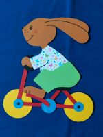 Fensterbild Tonkarton (140) Hase Fahrrad Roller Frühling Ostern Nordrhein-Westfalen - Rietberg Vorschau