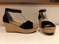 UGG - Leanne - NEU - Größe 40 - Schwarz - Original Nordrhein-Westfalen - Overath Vorschau