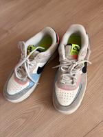 Nike Air Force 1 Shadow Damen Gr.40,5 Nordrhein-Westfalen - Hiddenhausen Vorschau