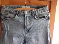 Blue Jeans stradivarius mom slim 40 Niedersachsen - Bad Fallingbostel Vorschau