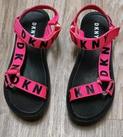 DKNY AYLI Plateausandalette Gr.40 wieNeu Nürnberg (Mittelfr) - Südoststadt Vorschau