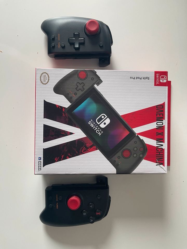 Nintendo Switch Joycons Hori Pro Pads plus. Top in Odenthal