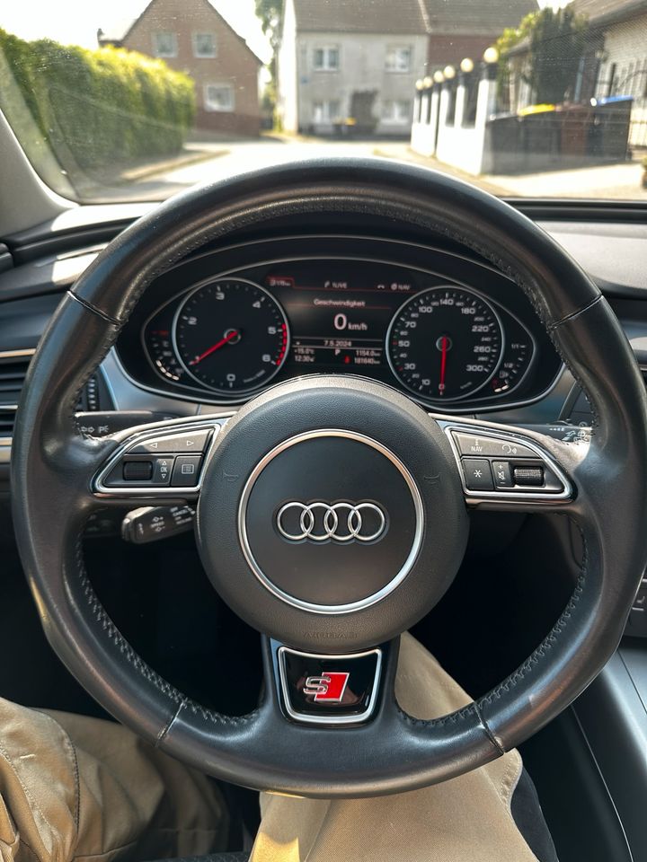 Audi A6 Avant, S-Line, Panorama, Standheizung in Mönchengladbach