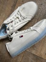 Tommy Hilfiger Stoff-Sneaker Neu Nordrhein-Westfalen - Kamen Vorschau