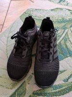 adidas cloudfoam comfort Größe 43 1/3 schwarz Sachsen - Großröhrsdorf Vorschau